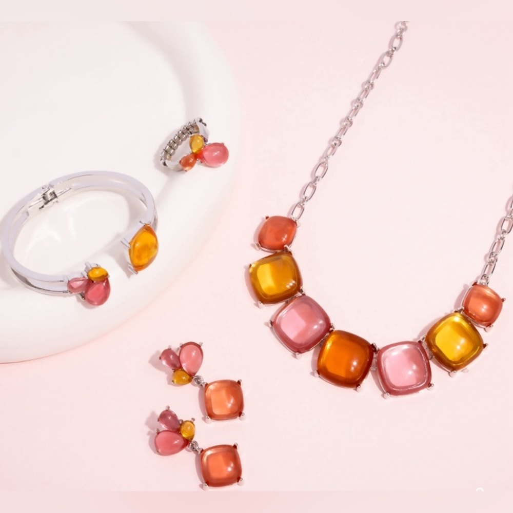 Elegant Jewelry Set